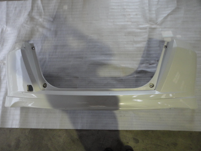 GB3 GB4 フリード リアバンパー 純正 71501-SYY-Z000 HONDA FREED拍卖