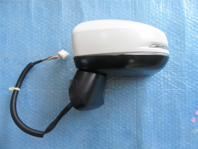 GP5 GP6 GK3 GK4 フィット ハイブリッド 左ドアミラー 純正 T5A HONDA FIT拍卖