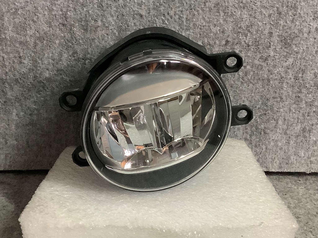 4156-C2 アルファード ヴェルファイア アクア プリウス フォグランプ LED 左 ☆拍卖