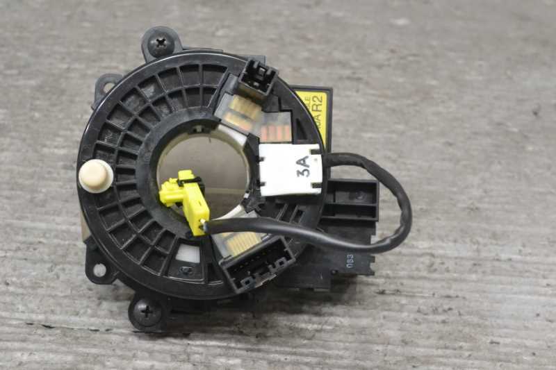 エルグランド HWS 前期(PE52 TE52 E52) 純正 良品 取付OK 動作保証 スパイラルケーブル B5554-1EK0A k070943拍卖