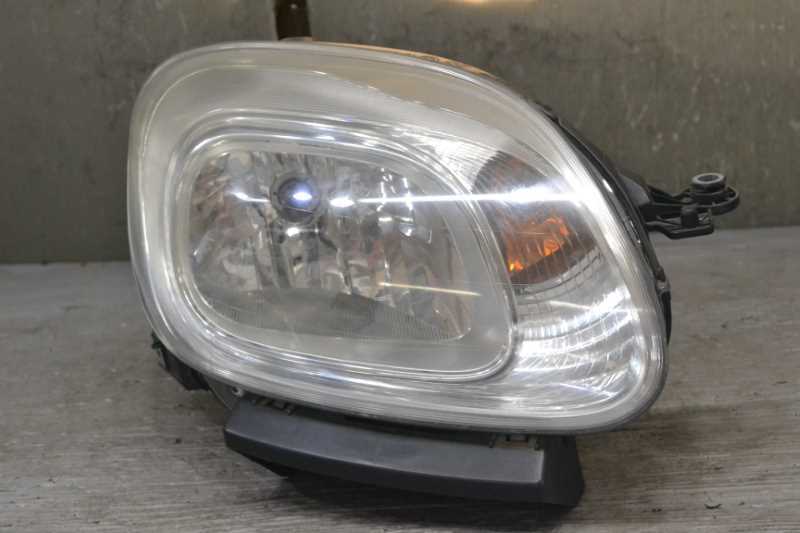 フィアット パンダ 右ハンドル 前期(13909) 純正 右 ヘッドライト ハロゲン k071164拍卖