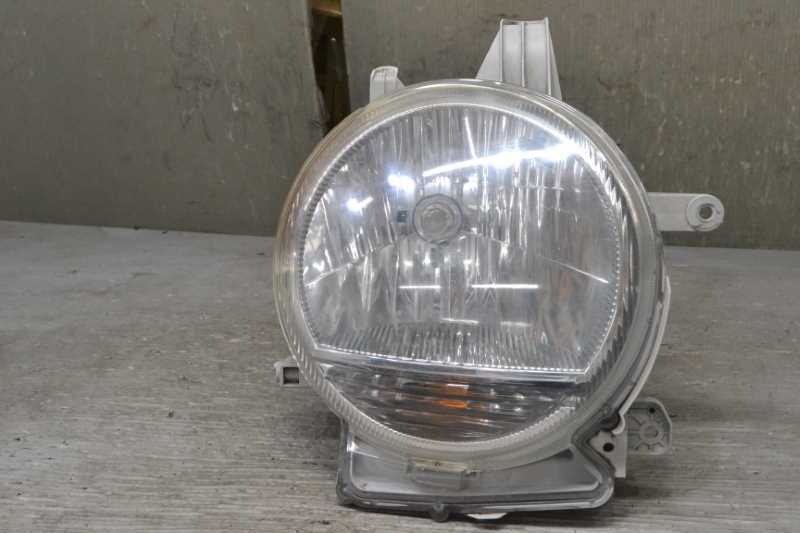 ムーブ ラテ X 前期(L550S L560S) 純正 コイト 破損無 取付OK 動作保証 右 ヘッドライト ハロゲン 100-51761 / 81110-B2120 k071126拍卖