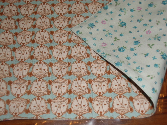 No.66 大判裏付ランチョンマット ハンドメイド 40x60 水色くまちゃん 女の子拍卖