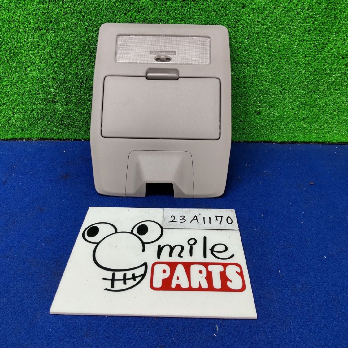 MH21S ワゴンR 純正 ルームランプ眼鏡ケース 1B4-5-8/23A1170*同梱不可拍卖