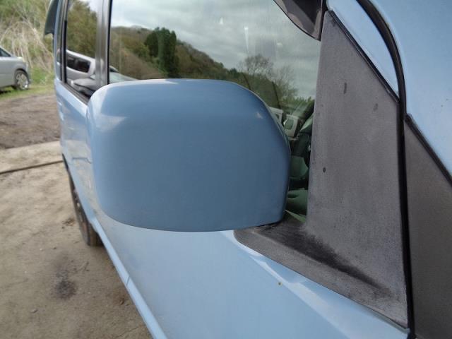 eKワゴン LA-H81W 右サイドミラー/ドアミラー 手動 T22 ライトブルー拍卖