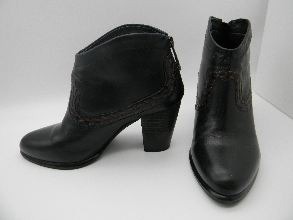 □●【 UGG 】◆ 革ブーツ(22cm)黒拍卖