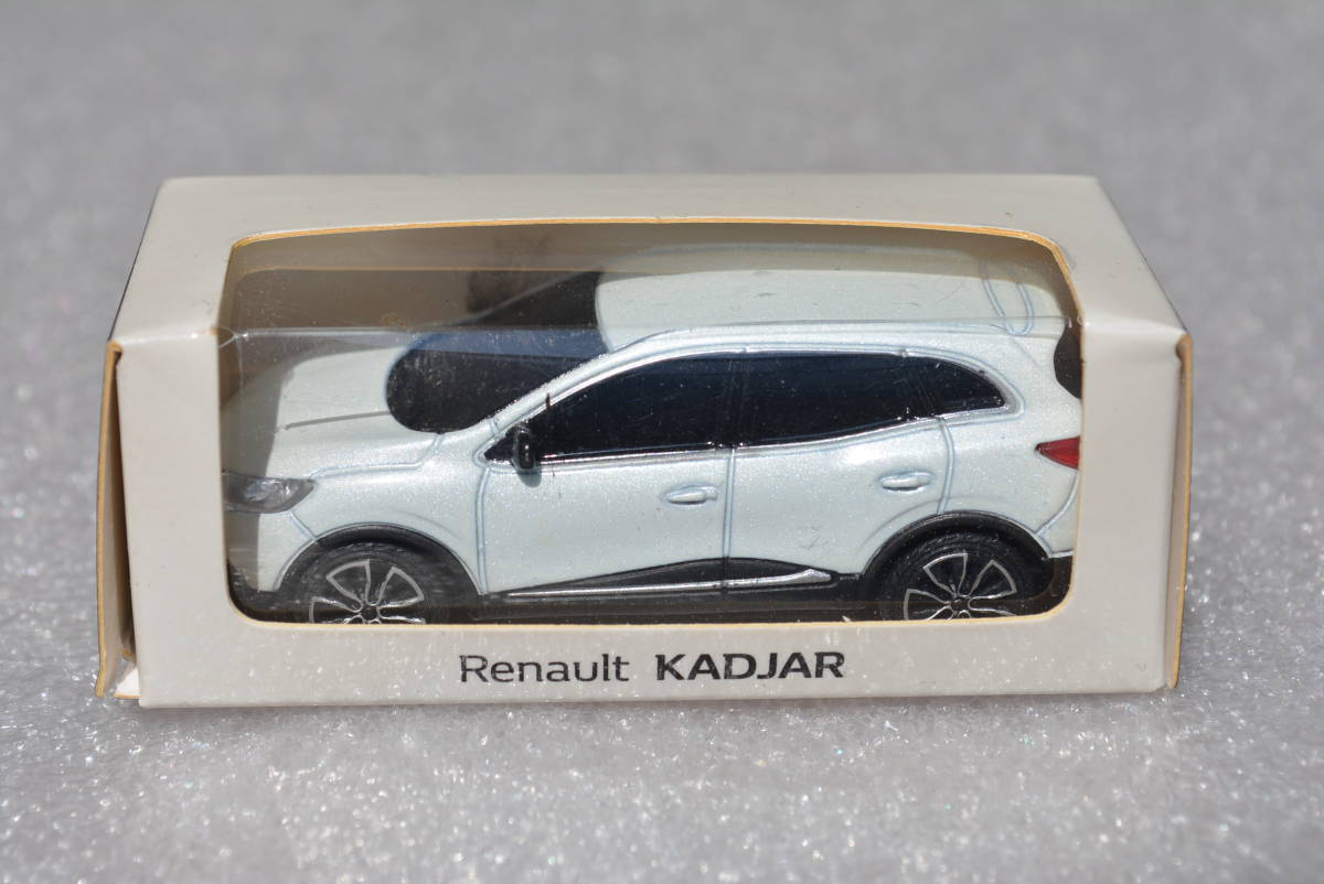ルノー・ジャポン ディーラー純正 1/64 ルノー・カジャー ミニカー 未使用品(ホワイト)拍卖