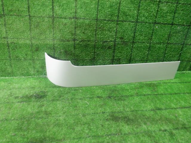 ソリオ DAA-MA36S その他 外装部品 ハイブリッドMX ZVR 64710-81P00拍卖