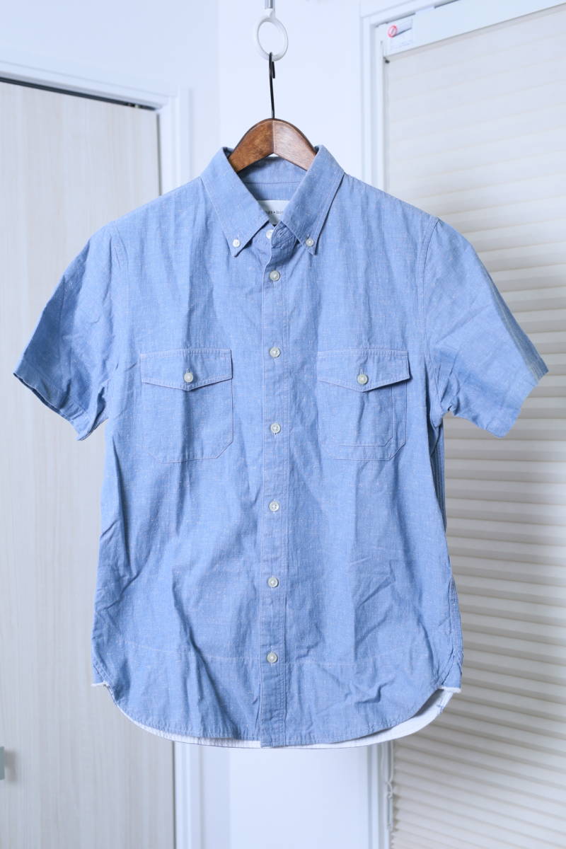 ★日本製wings+horns ウイングス・アンド・ホーンズ ネップ加工半袖BDシャツ 古着ユーズド男性メンズS青ブルートップス服中古拍卖