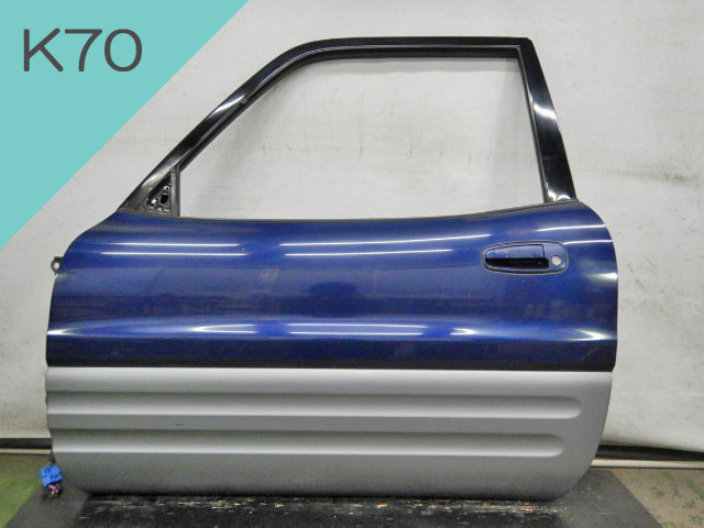 5D】 RAV4J SXA15G / 左ドア 67002-42050 / K70 ダークブルーマイカ ミディアムグレー / ラブ4 3ドア 【768103】拍卖