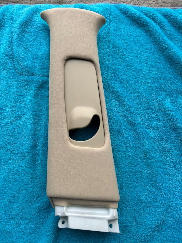 セルシオ30 31系純正 Bピラー 上・ベージュ左側拍卖