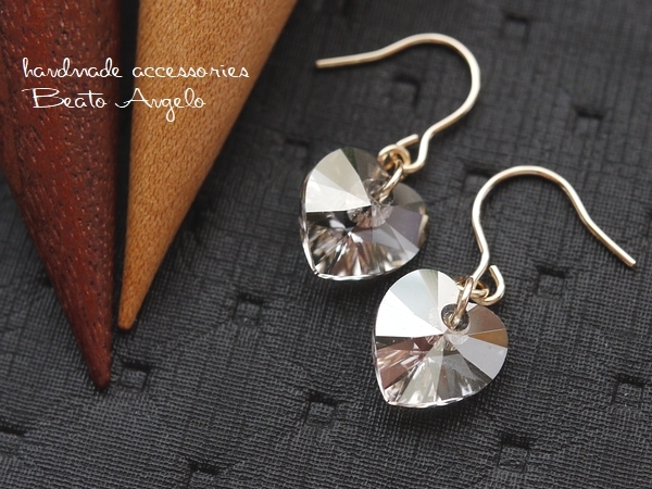 ◆+angelo+K14GF スワロフスキー 6228のピアス(p-042)Cシルバーシェード K14GF ハート 一粒 シンプル拍卖