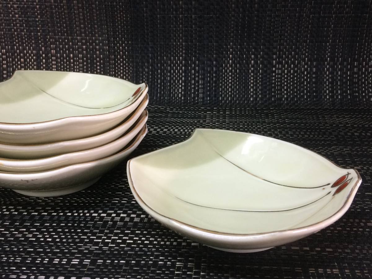 5個セット 使いやすい 小鉢皿【即決】13.2cm 木の葉型 未使用 拍卖