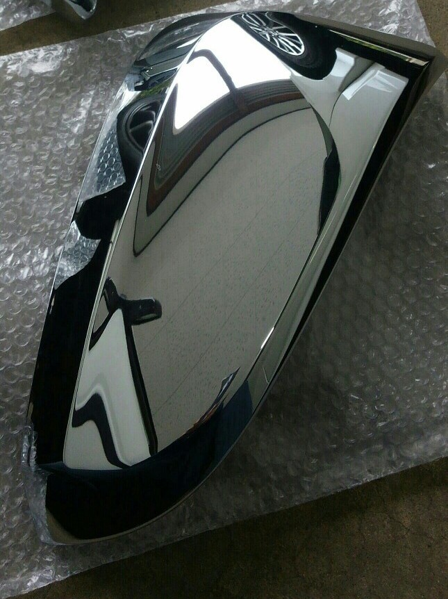 新品 未使用 トヨタ 純正 ヴォクシー ノア エクスワイア ZRR80 ZRR85 ZWR80 右ドアミラーカバー RH メッキ拍卖