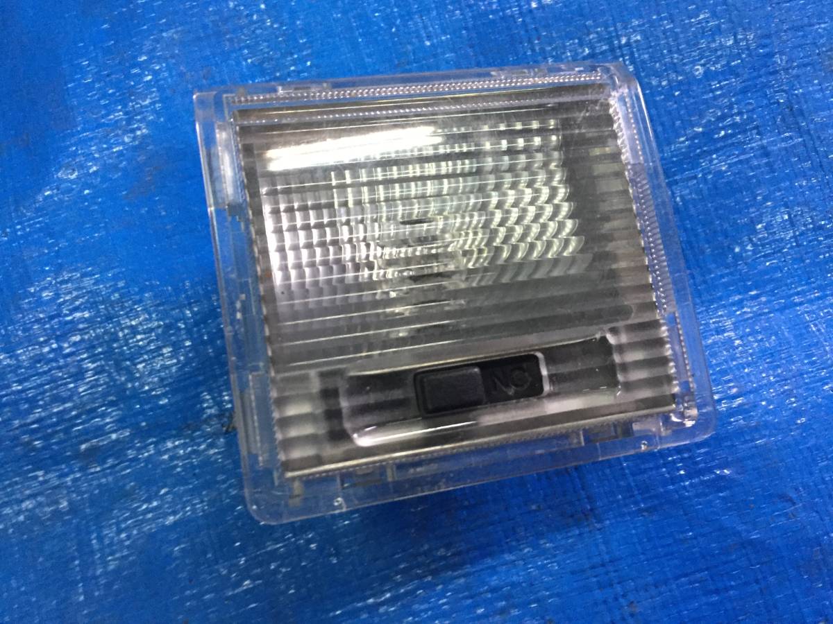 W2-58 エリシオン RR1 RR2 RR3 RR4 K24A ルームランプ ラゲッジ ルーム ライト クォーター 拍卖