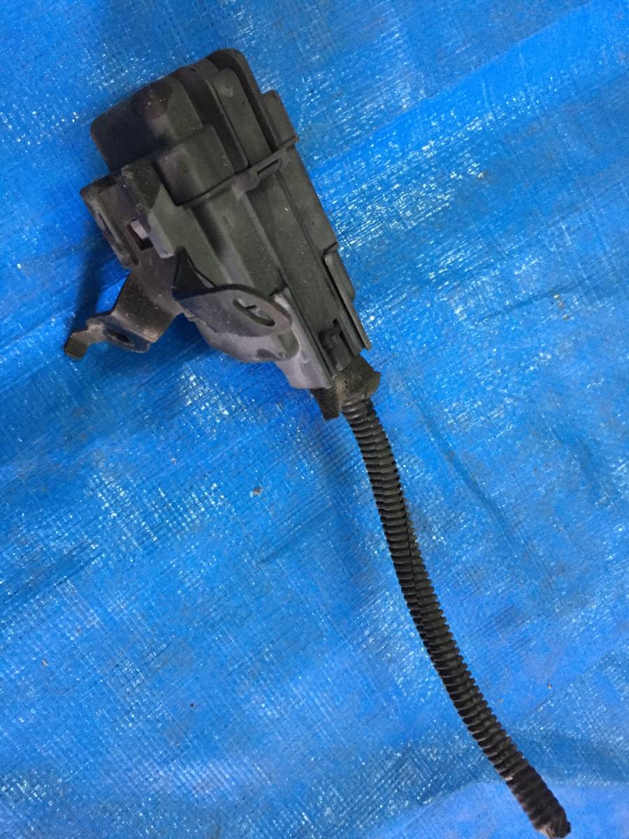 W2-106 エリシオン RR1 RR2 RR3 RR4 K24A ヒューズ リレー ボックス フューズ 拍卖