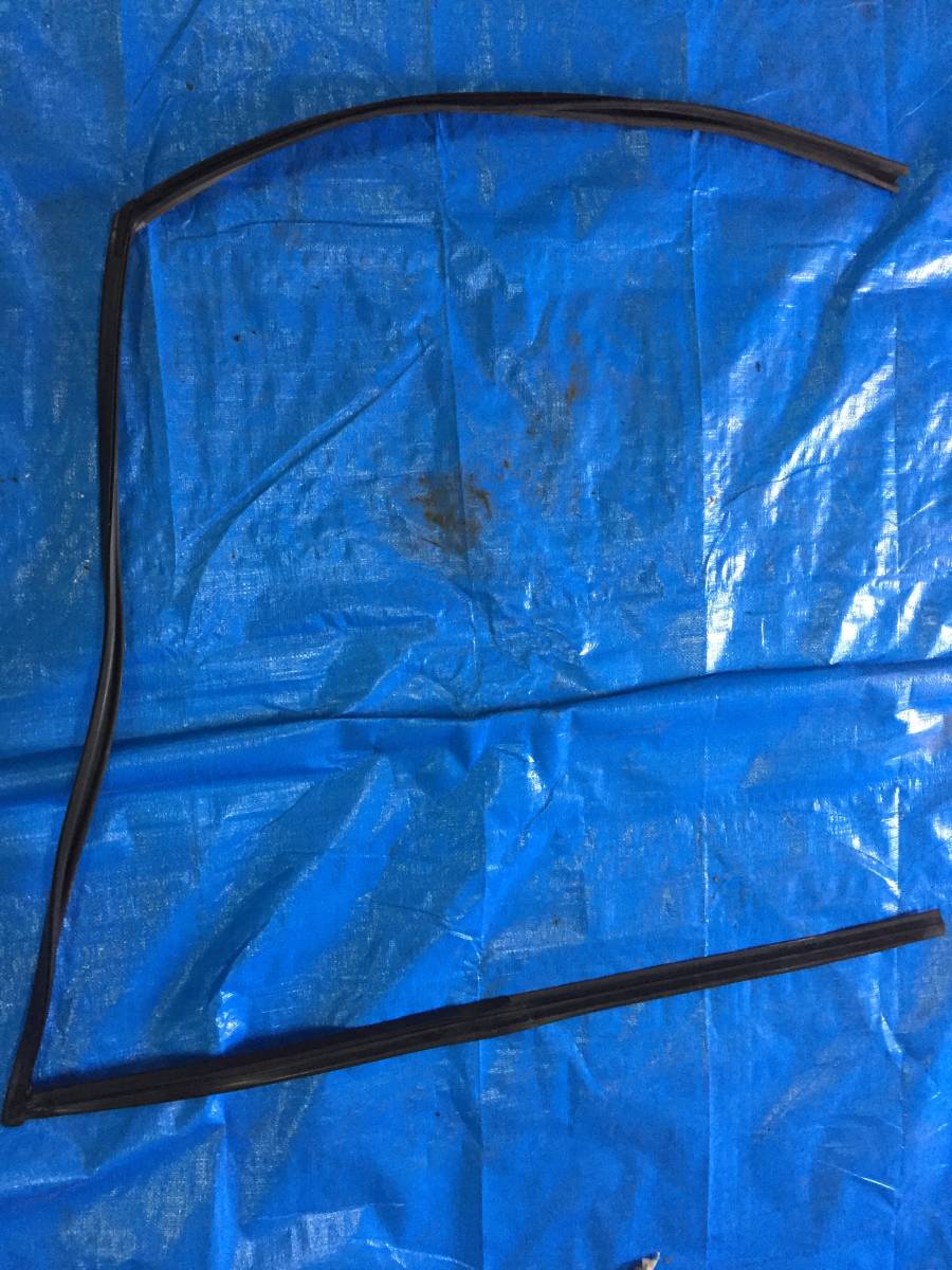 W2-119 エリシオン RR1 RR2 RR3 RR4 左 フロント ドアランチャンネル 助手席拍卖