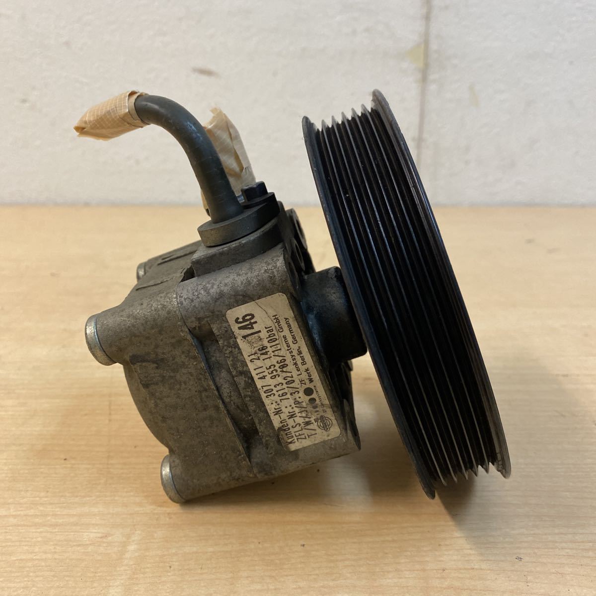 ★ボルボV70前期CBA-SB5244W★パワステポンプ/7613 955 146/YD230拍卖