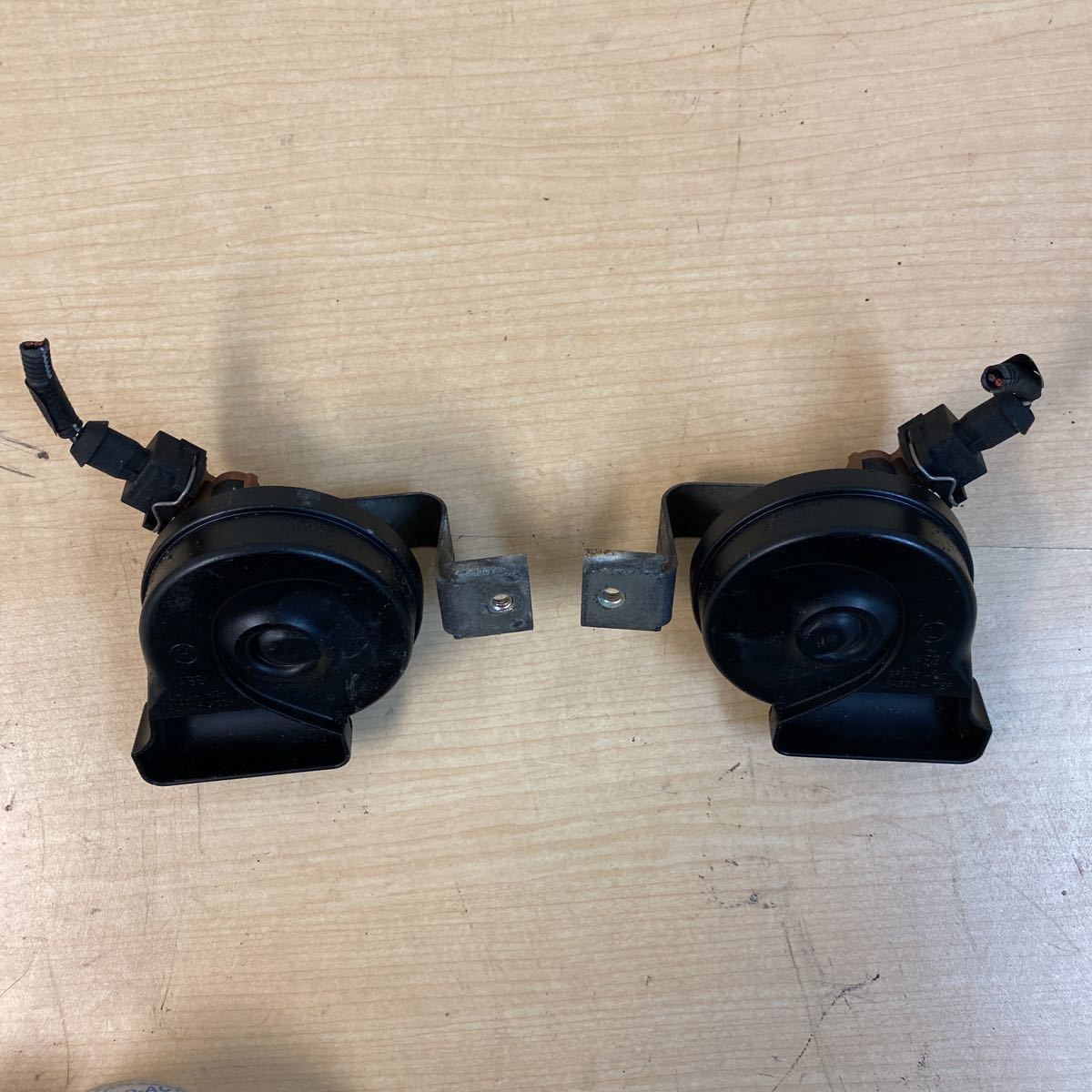 ★ボルボV70前期CBA-SB5244W★ホーンクラクション/YD246拍卖