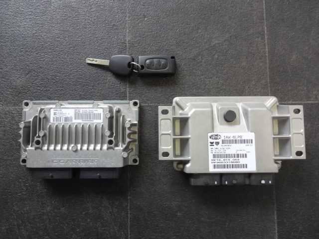 3332 ABA-B5RFJ シトロエンC4 エンジン コンピューター 原動機:RFJ CPU ECU s126024101c 平成21年5月拍卖