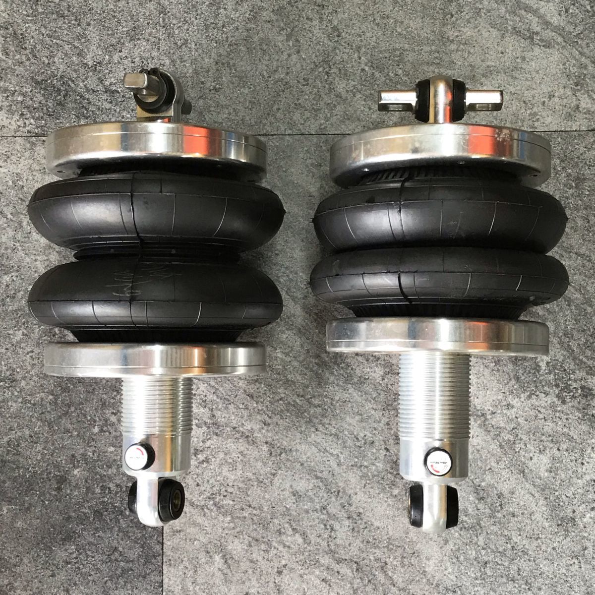 税込 AIRRIDE 社外 フロント ショックアブソーバー エアサス ベローズ 2個セット 00-06y タホ ユーコン 2WD RWD 即決 即納 在庫品拍卖