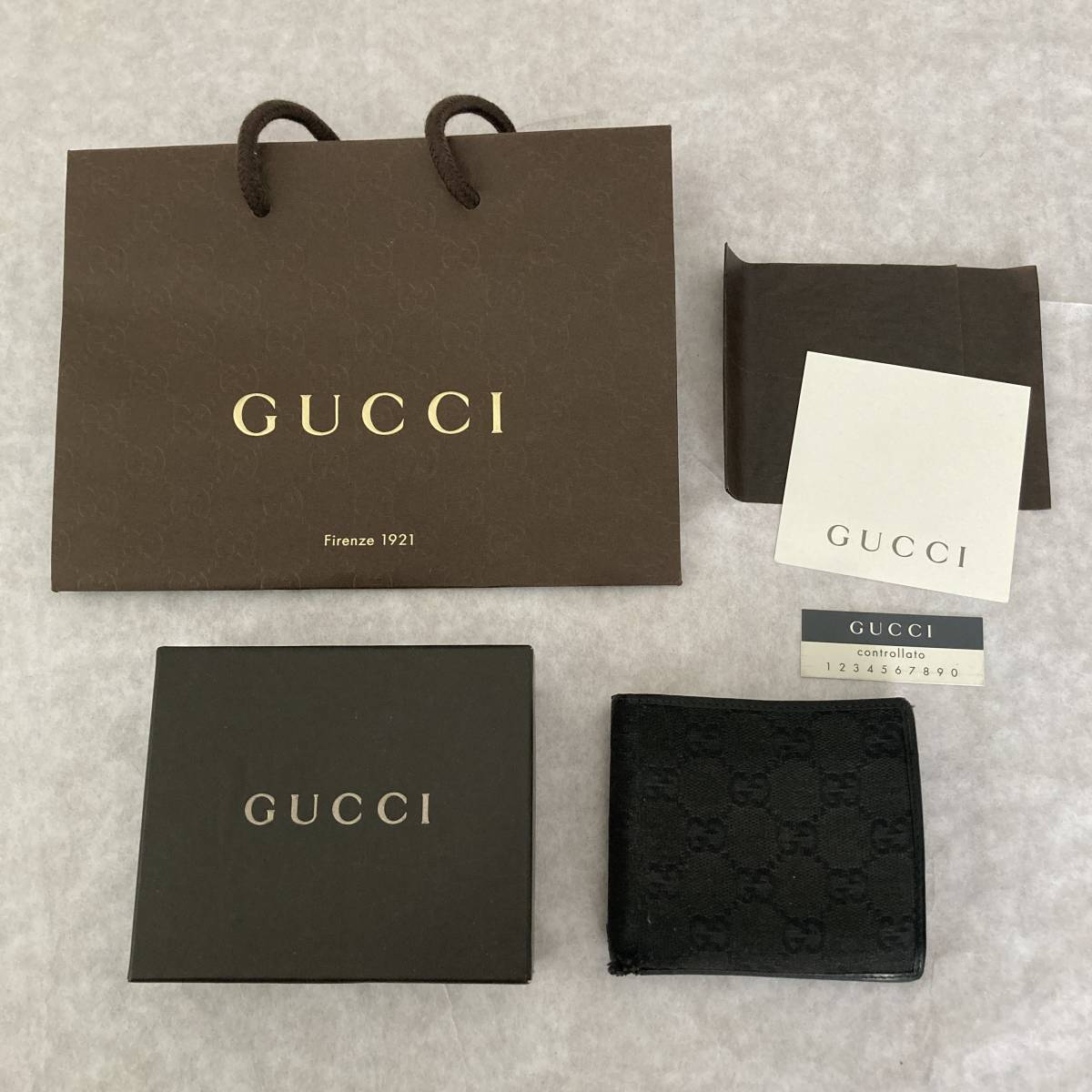 GUCCI グッチ 二つ折り財布 ブラックGG 黒 ウォレット GGキャンバス 廃版品拍卖