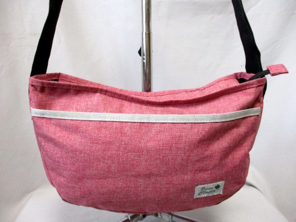 【P128】Petite Clover/プチクローバー◇三日月形ショルダーバッグ 斜め掛け W36cm 拍卖