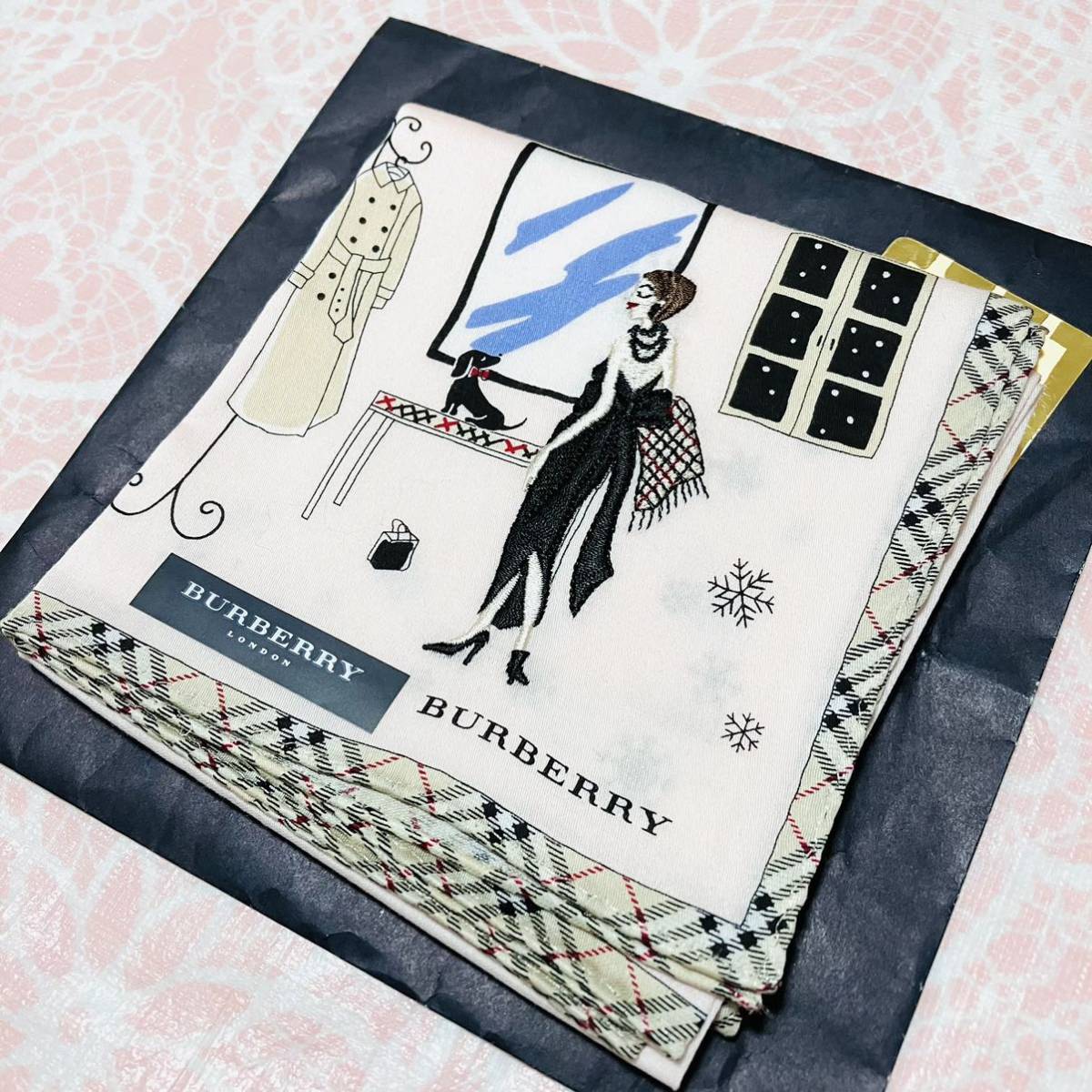 【希少】新品/BURBERRY/女の子/ハンカチ/正規品/綿100%/未使用/即決/匿名発送/バーバリー/ノバチェック/女性/ピンク/犬/ギフト袋/刺繍拍卖