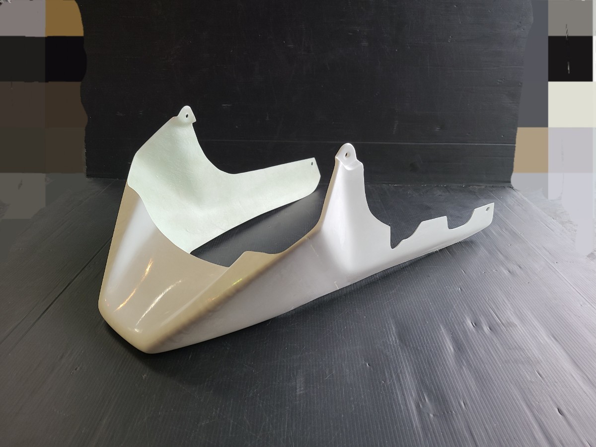 CBR400F NC17 アンダーカウル 新品拍卖