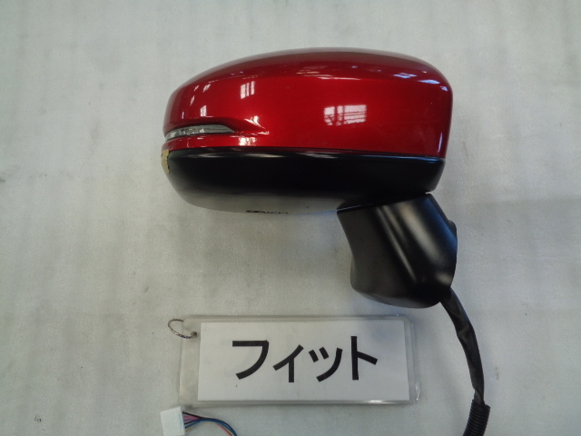 フィット GK3 右ドアーミラーAssy 即決 5419拍卖