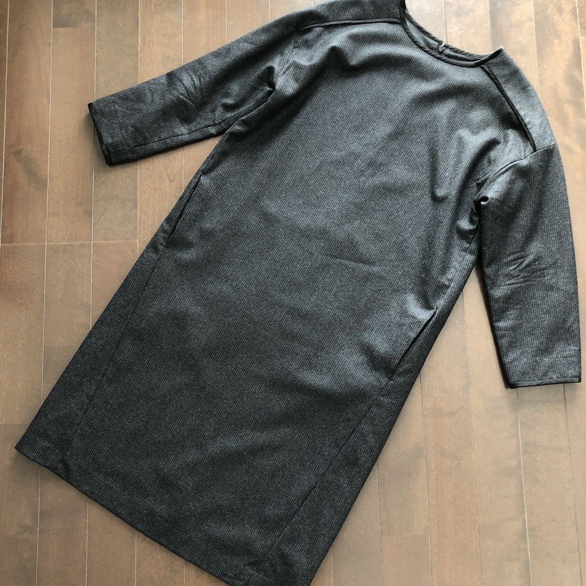 美品!Ships シップス★ゆったりワンピース★黒に近いチャコール サイズ38拍卖