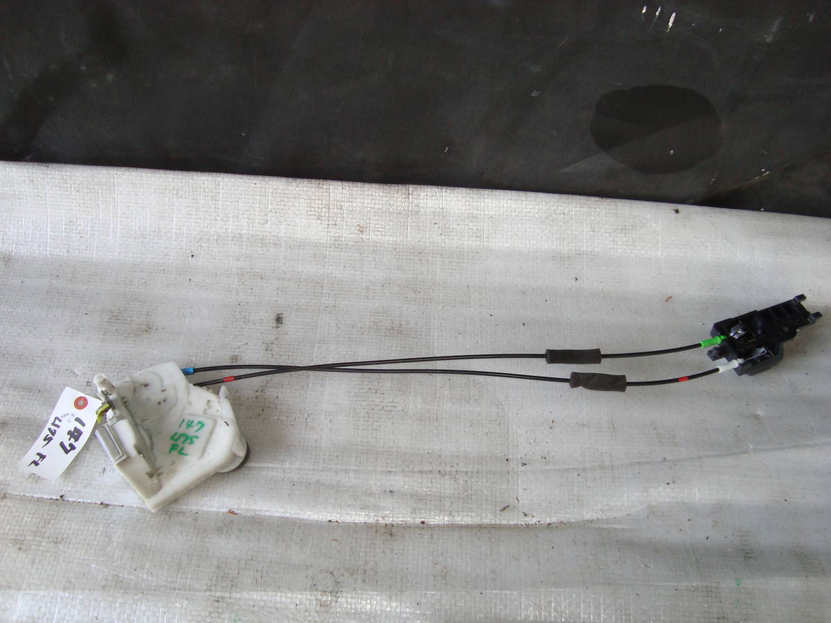 147 ムーヴ カスタム L175S フロント 左 ドアロック アクチュエーター 助手席側拍卖