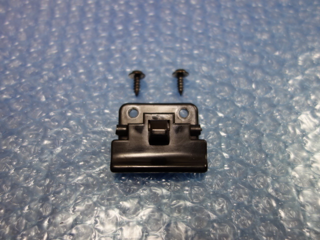 FC3S★中古純正部品★センターコンソールのロック★今はもうメーカーからも出ない絶版部品★ネジ付き★ツメも元気拍卖