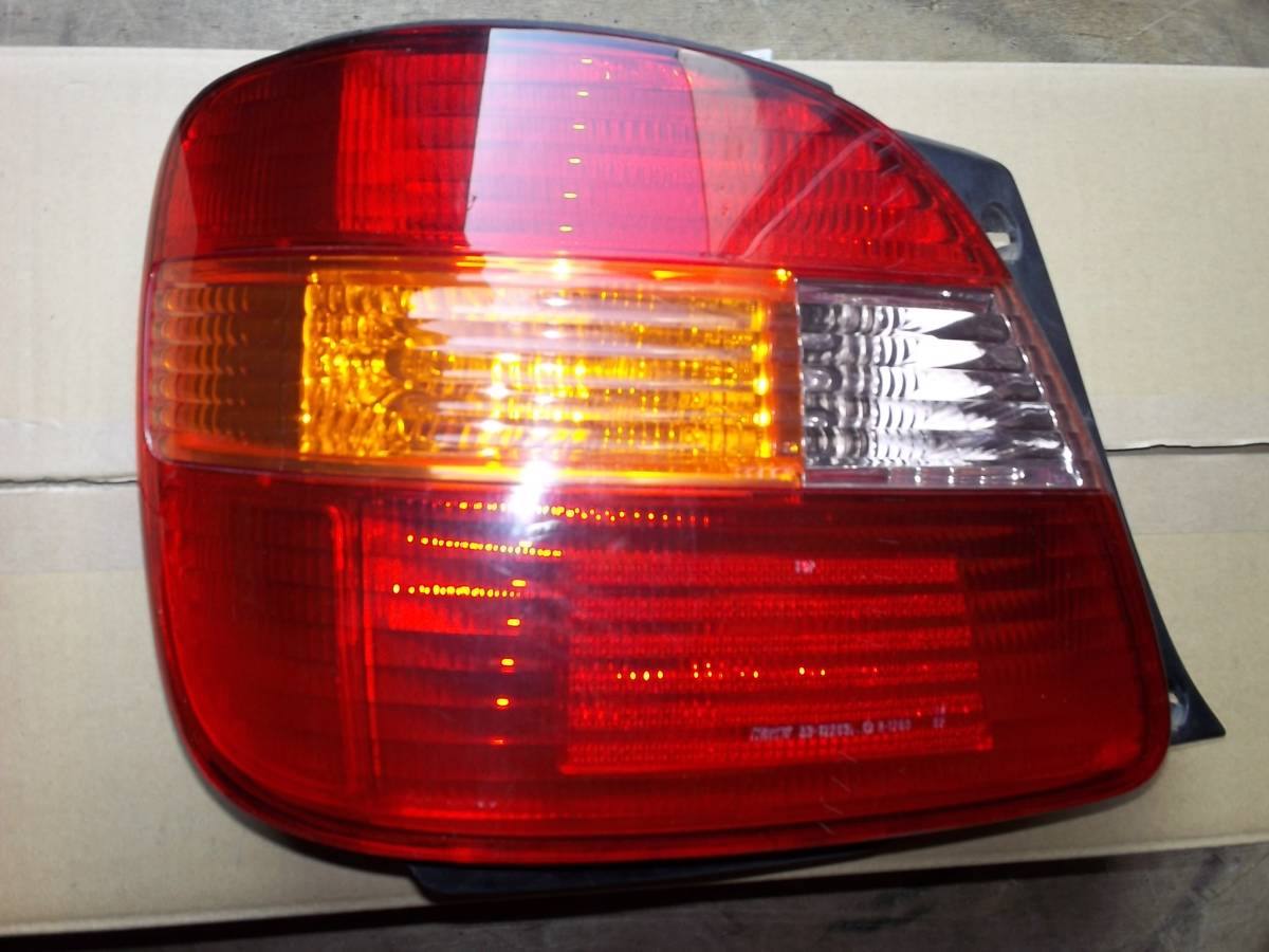 トヨタ アリスト テール 左 161 160 TL1拍卖