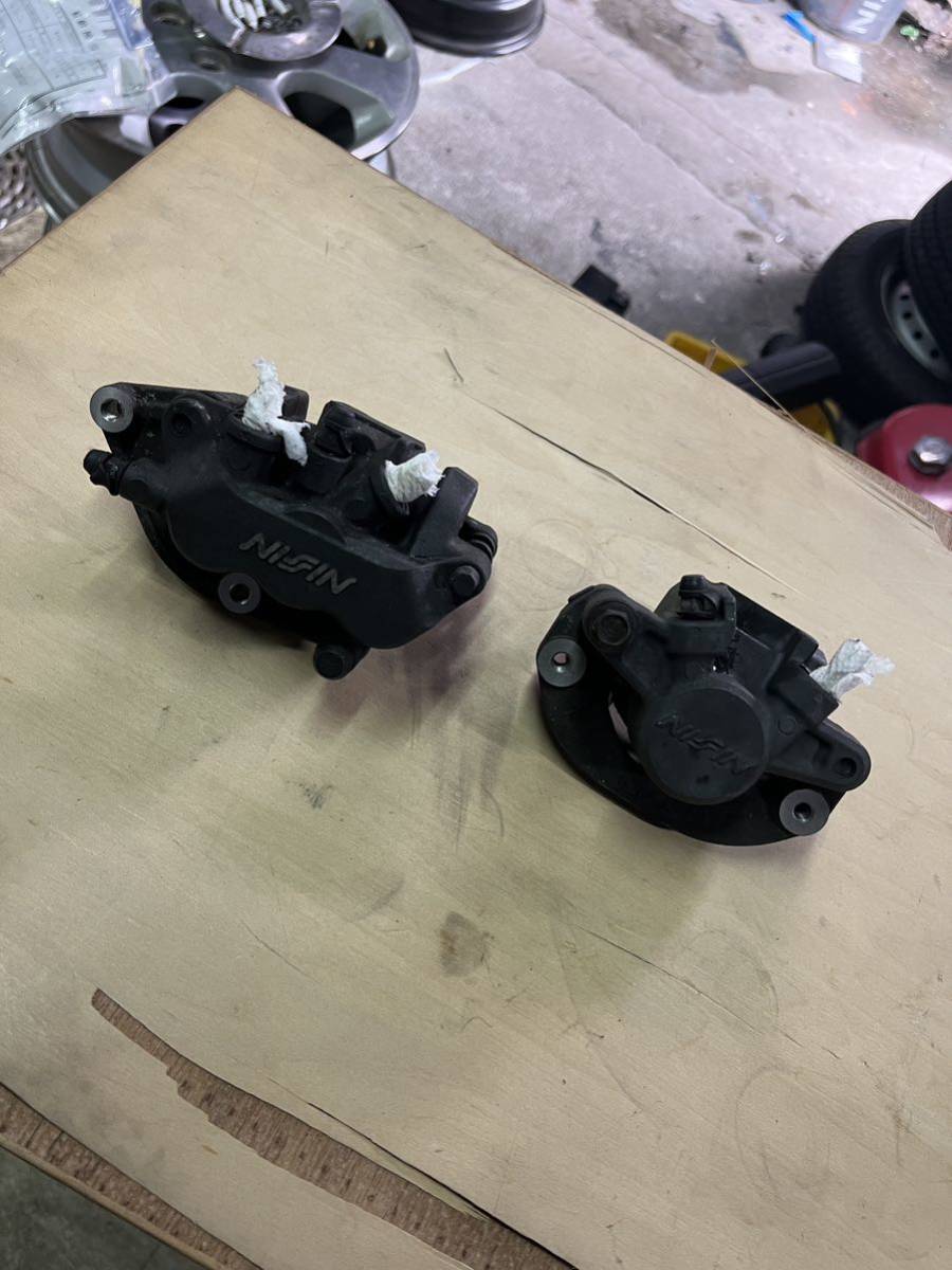 中古品!フォルツァMF08純正ブレーキキャリパー前後!拍卖