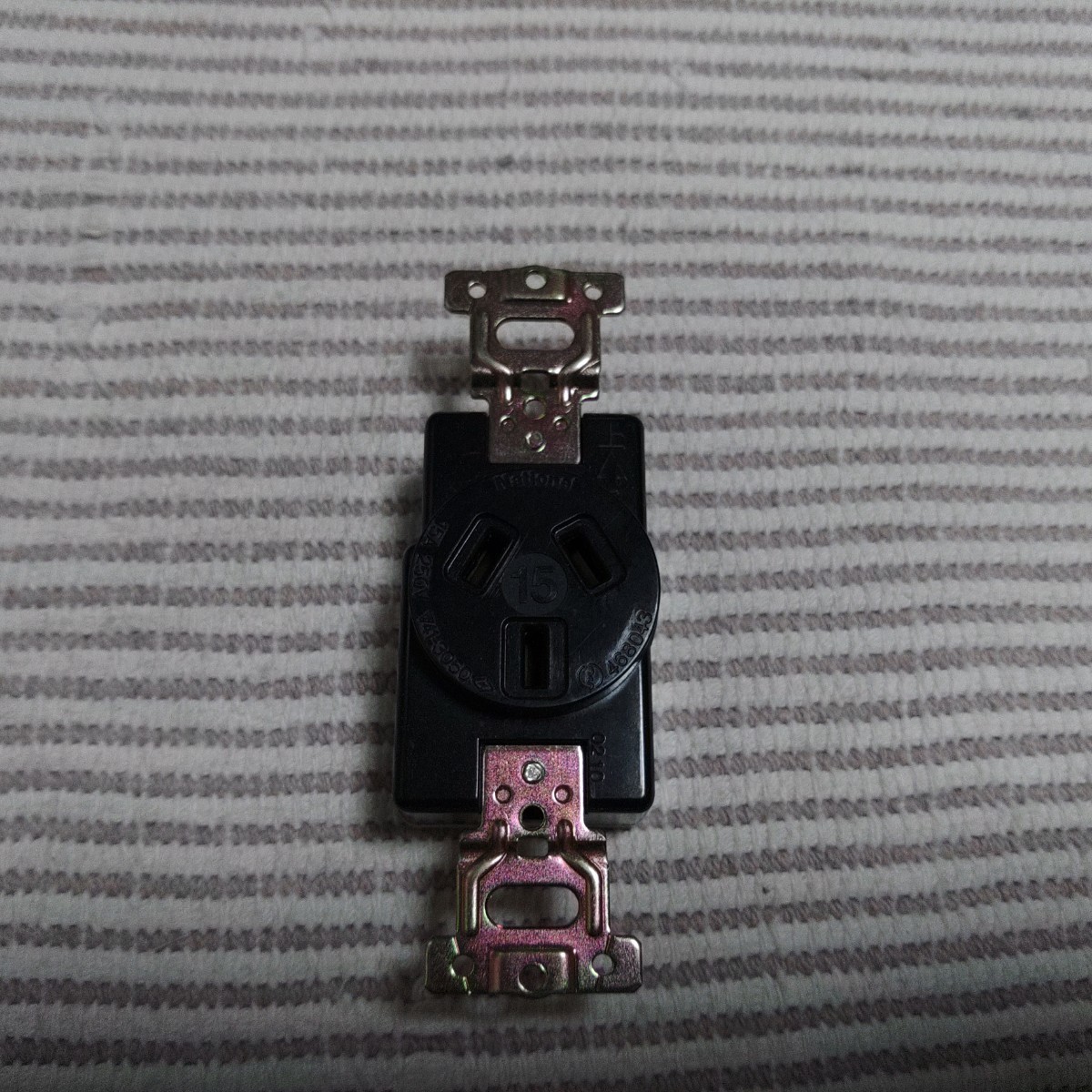 松下 WF1315BK 3P15Aコンセント 新古拍卖