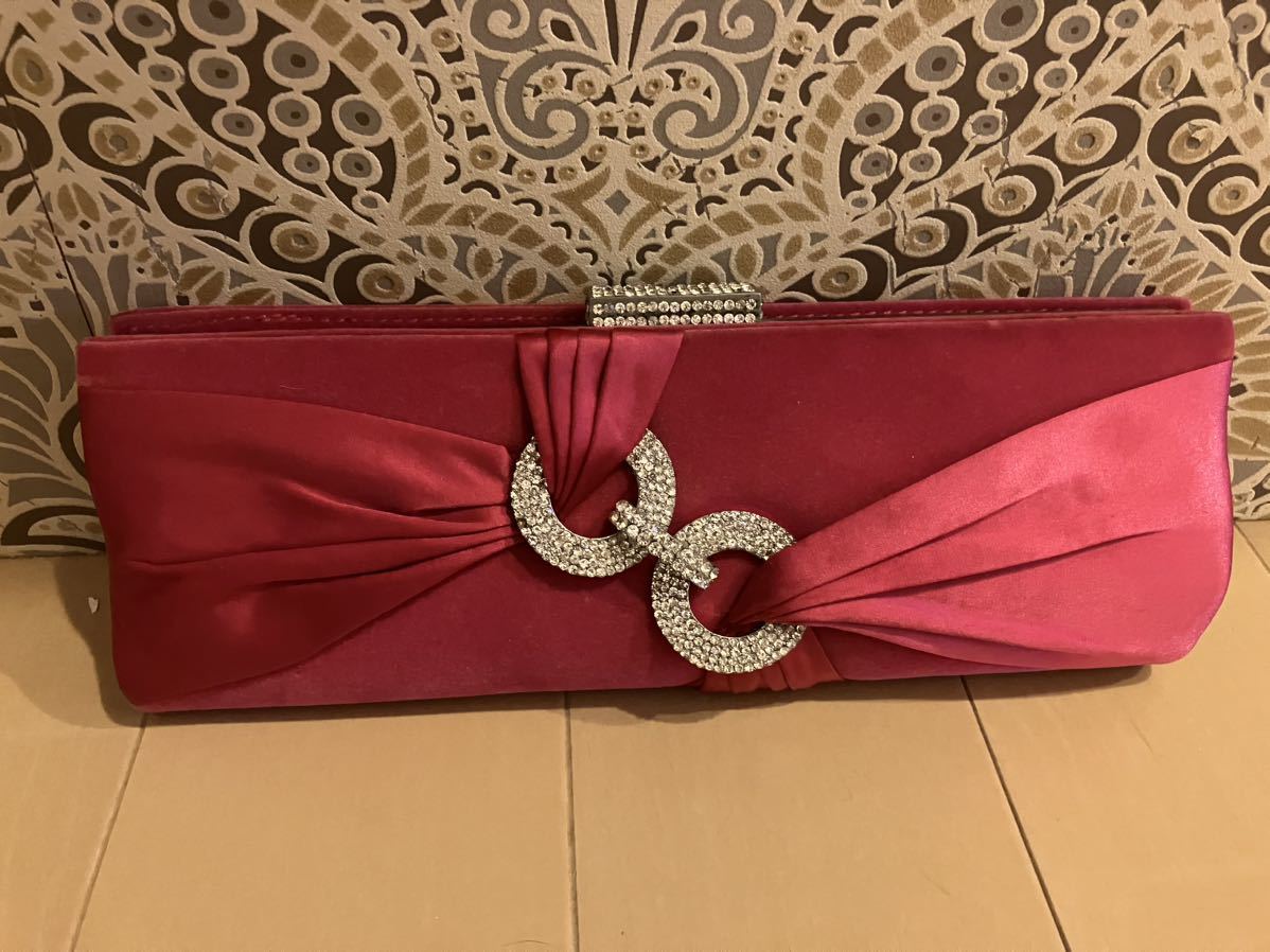 未使用品 ラインストーンリボンクラッチバック ピンク拍卖
