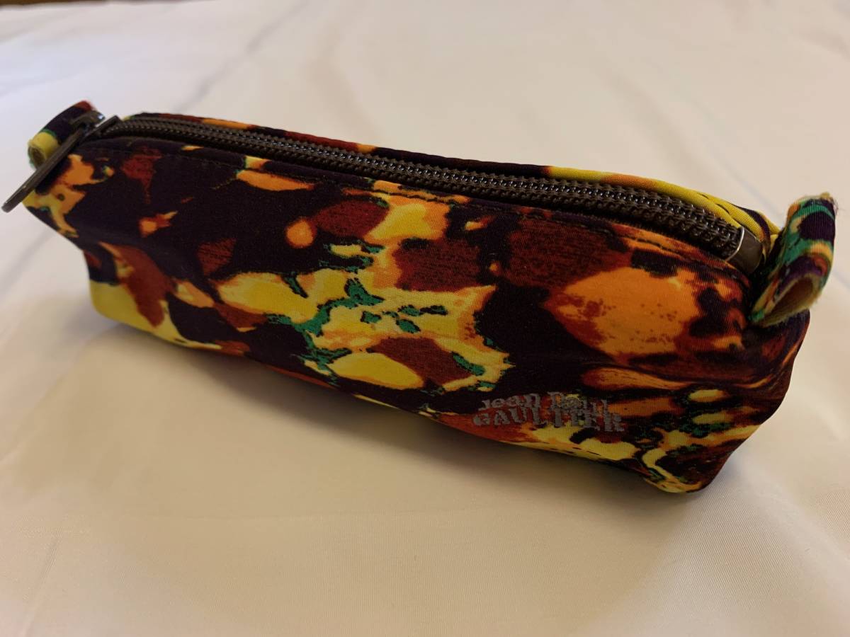 Jean Paul GAULTIER ジャンポールゴルチエ ゴルチェ ペンケース 筆箱 文房具 総柄 赤 黄色 ブランド アーカイブ archive拍卖