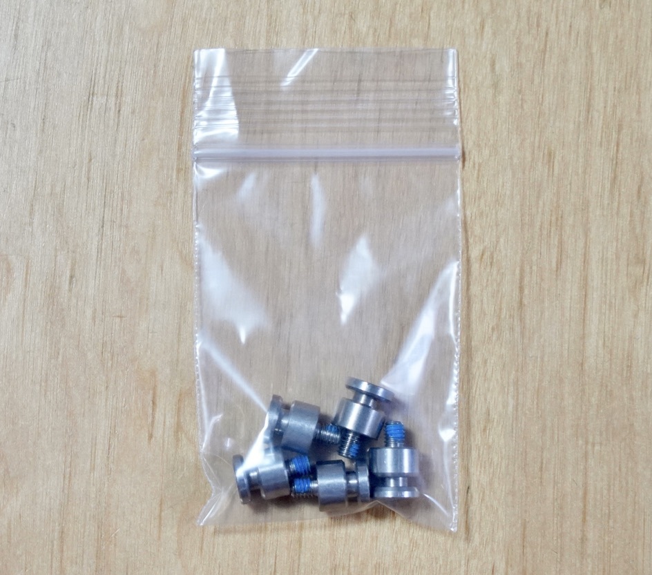 MacPro用ドーターボード取り付けネジ5本セット<2009-2012対応>拍卖