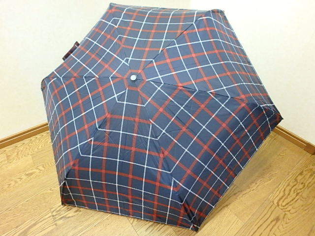 60s305k 折りたたみ傘 紺 チェック柄 雨傘 メンズ レディース 男性用 女性用 雨具 中古(北海道・沖縄・離島は発送不可)拍卖