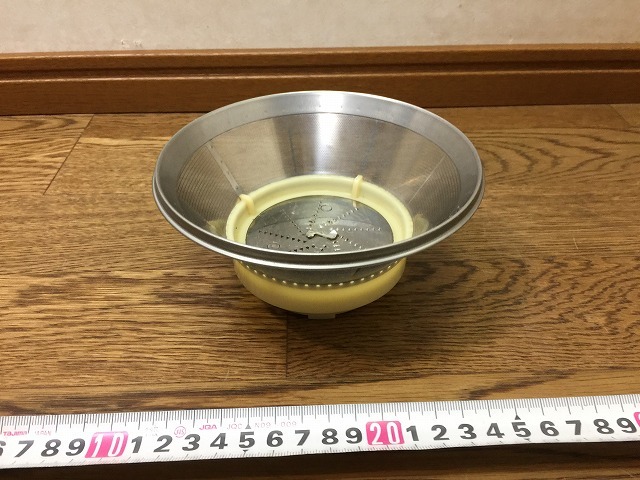 60s305y メーカー 詳細不明 部品 ジューサー用 ジューサーフィルター メッシュ 中古 ジャンク (北海道・沖縄・離島は発送不可)拍卖