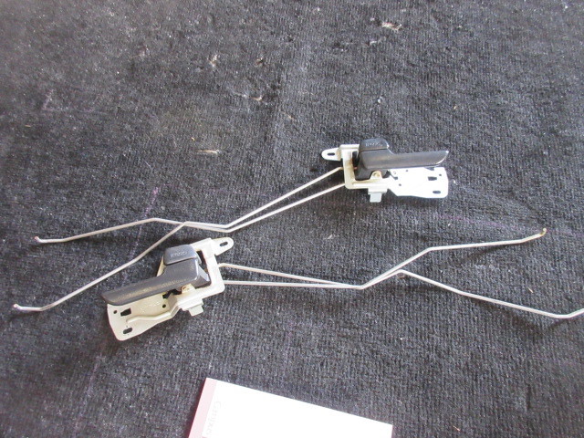 ★27R5G7191 DB6 インテグラ 純正インナーハンドル左右セット ドアノブ 修理やストック等に拍卖