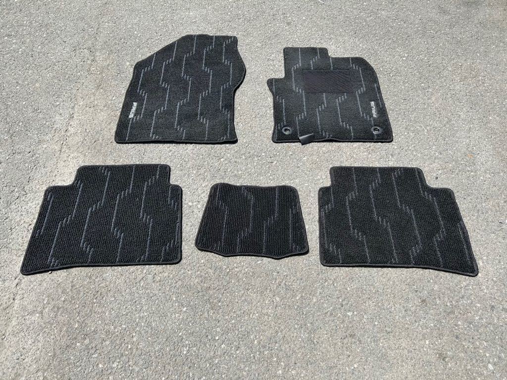 1975:プリウス50 ZVW50 純正フロアマット 1台分 ②拍卖