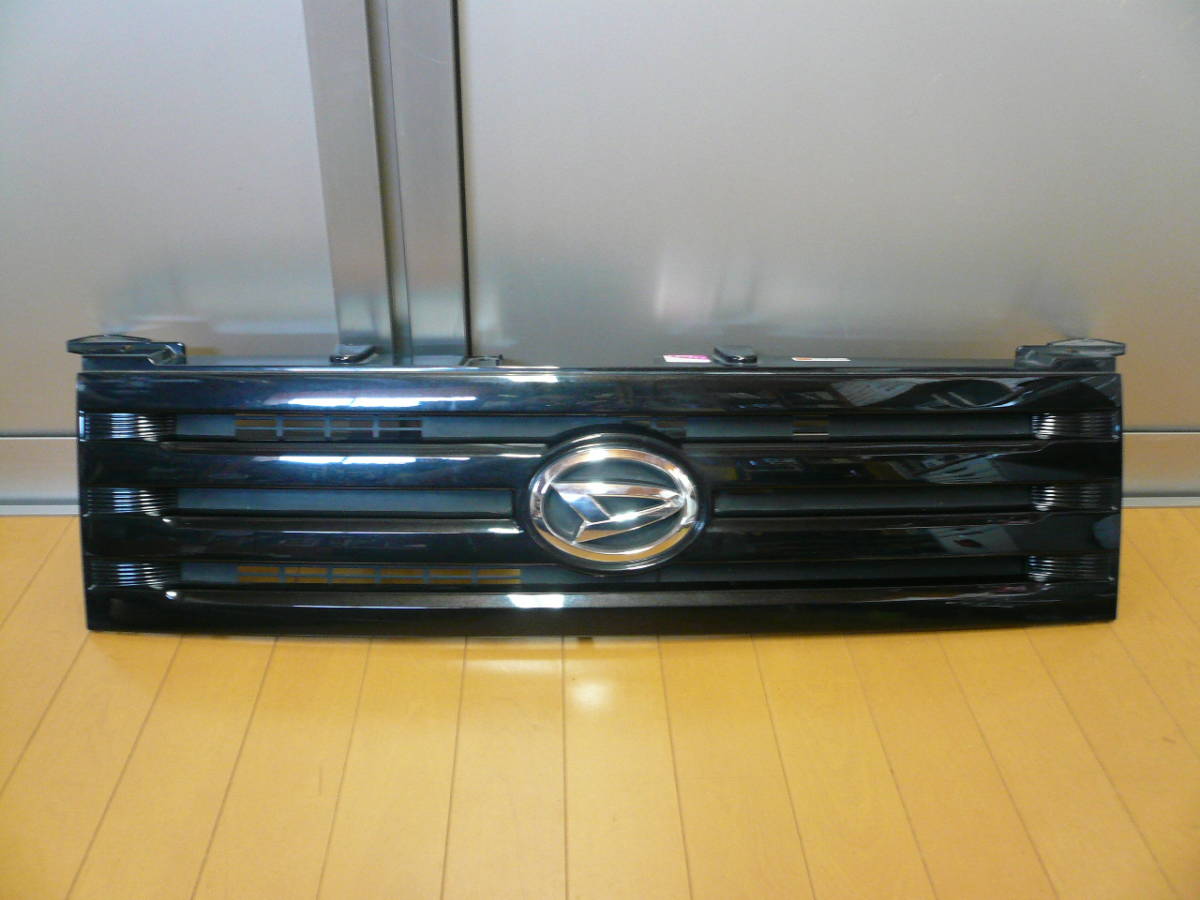 361:ムーヴコンテ L575S ラジエターグリル/フロントグリル 黒拍卖