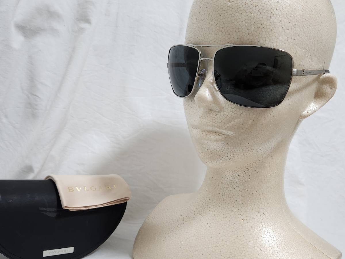 正規レア ブルガリBVLGARI パレンテシ ロゴ シャイニーティアドロップ メタルフレームサングラス 黒 ジュエリークロス ビッグレンズ 付属有拍卖