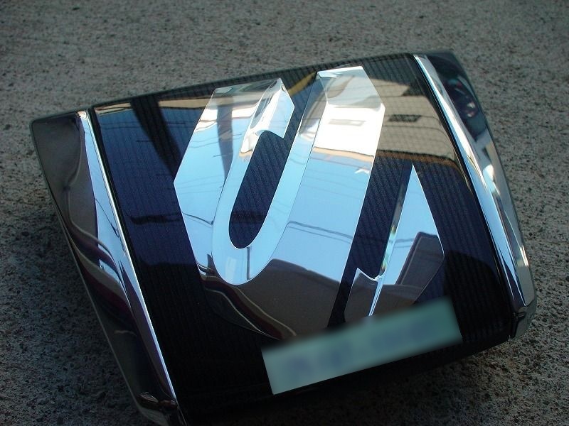 【新品】トヨタ純正 アルファード20系 グリルエンブレム フロントエンブレム拍卖