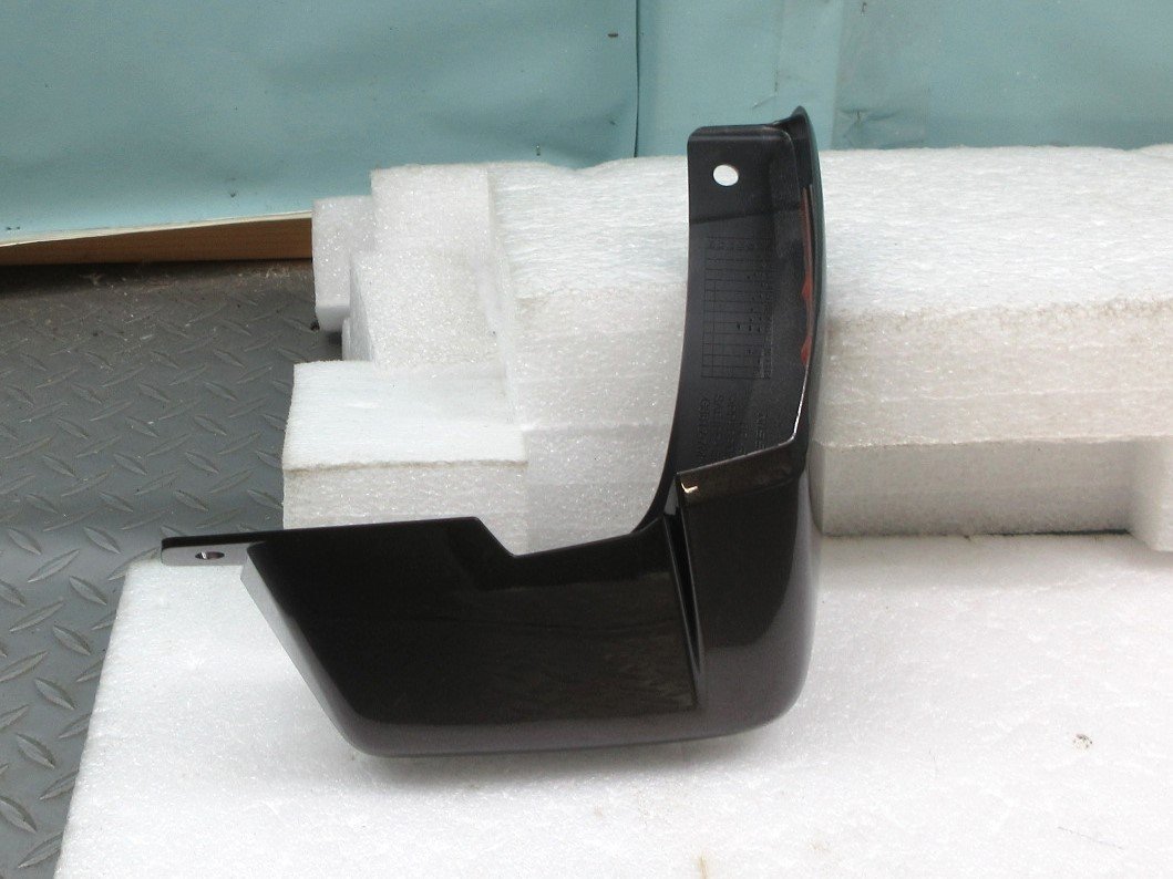 ◆ B43W B46W デイズ DAYZ 純正 右リアマッドガード 泥除け G8812-7MA0A G8812-7M*** アッシュブラウン 未使用品拍卖