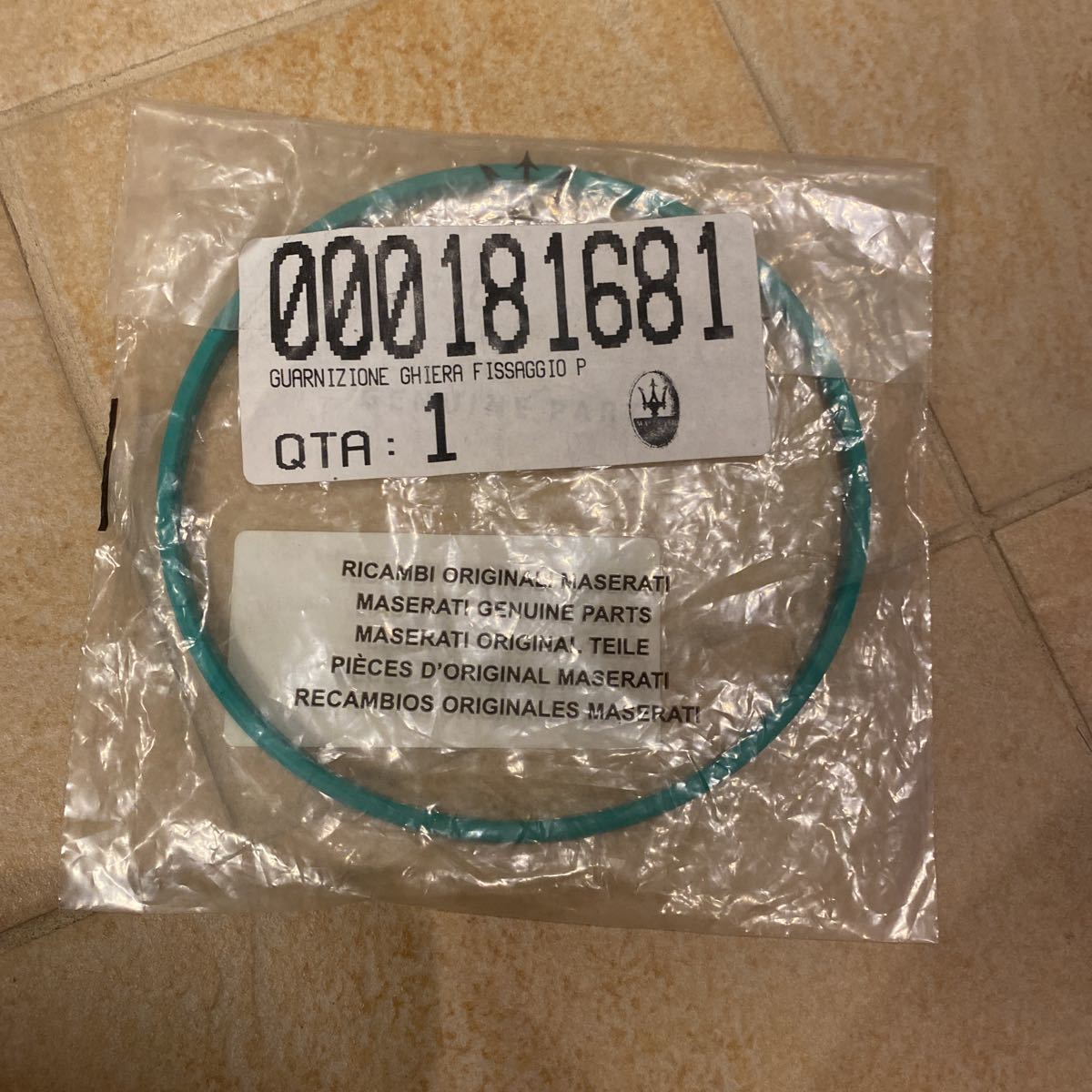 新品 マセラティ純正 maserati クーペ スパイダー グランスポーツ クワトロポルテ M139 グランツーリズモ 燃料ポンプガスケット拍卖