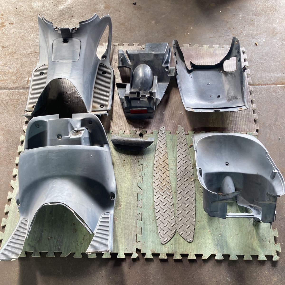 CF11A アドレス110 インナーカウル インナーカバー ステップカウル アンダーカウル 拍卖