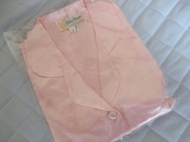 未使用 女性用 タイシルクパジャマ ピンク M 153-157cm相当拍卖